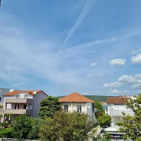 Bed and breakfast Lukas Sukošan
