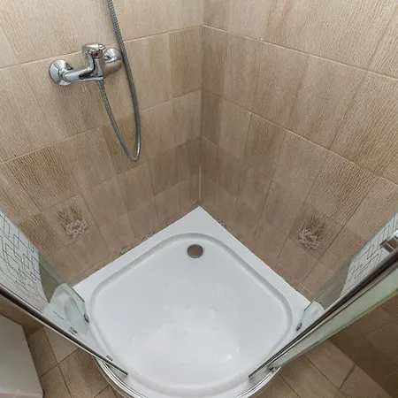 Lukas Bed and breakfast Sukošan