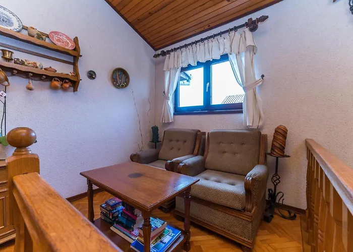 Lukas 4* Sukošan