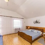 Lukas 4* Sukošan