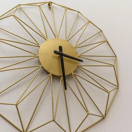 Lukas Nocleg ze śniadaniem 4*