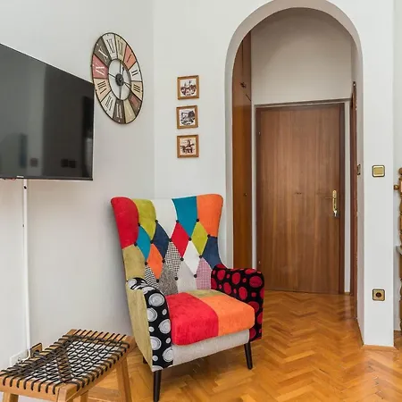 Lukas krevet i doručak