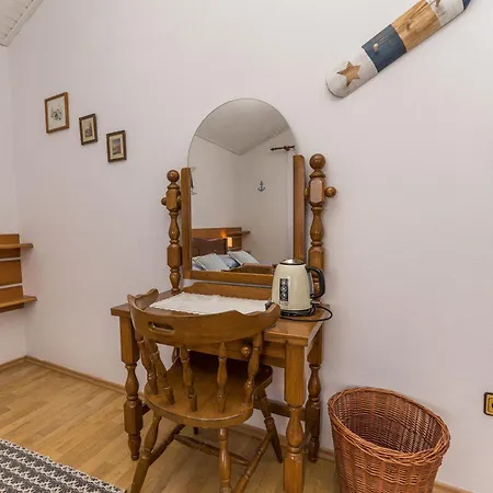 Bed & Breakfast Lukas 4*