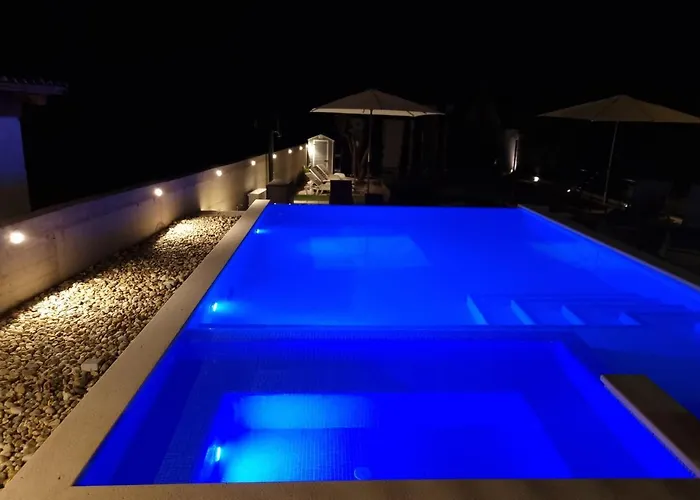 Lukas Bed & Breakfast Sukošan