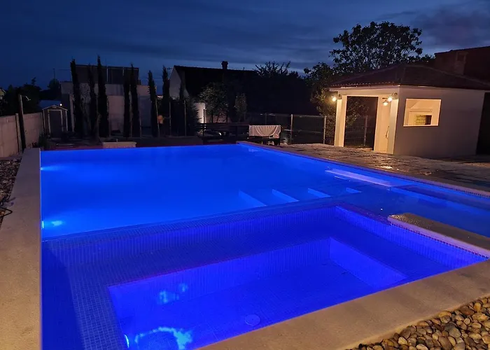 Bed & Breakfast Lukas 4*