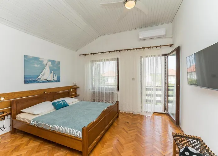 Bed & Breakfast Lukas 4*